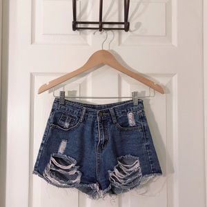 TRENDY RIPPED JEAN SHORTS